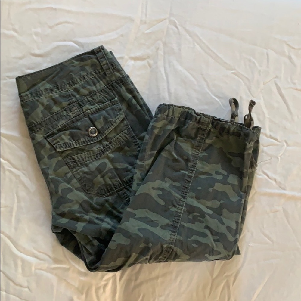 Camo Capri pants